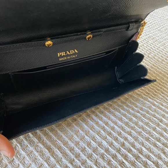 Prada Bag - Picture 3 of 3